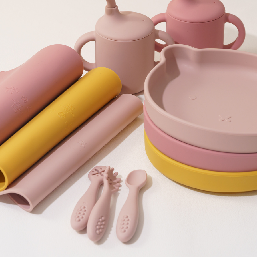 8PCS Silicone Baby Feeding Set - Baby Food Dinner recensione e prezzo